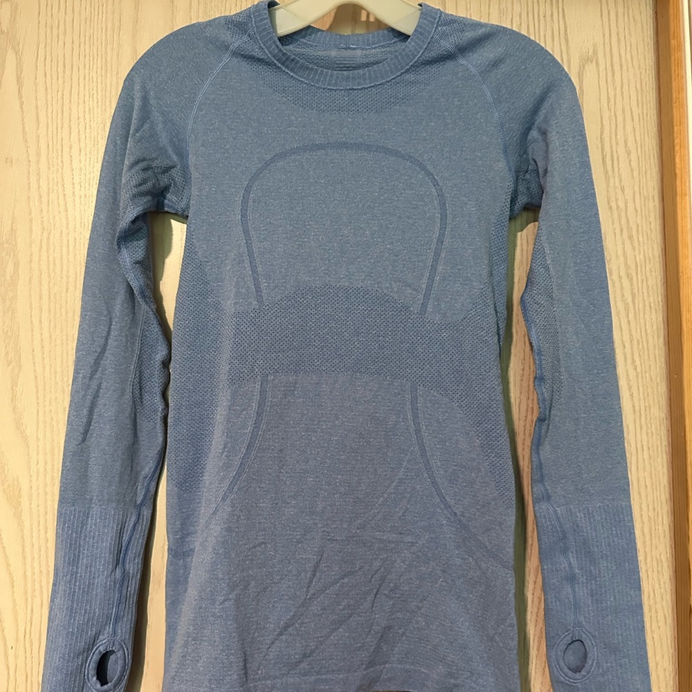 Lululemon running top ladies